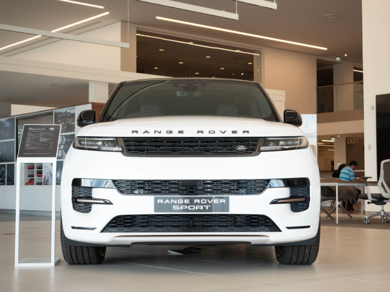 Range rover deals sport car